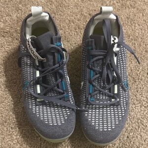 Nike Kids Sneakers in Gray and Blue